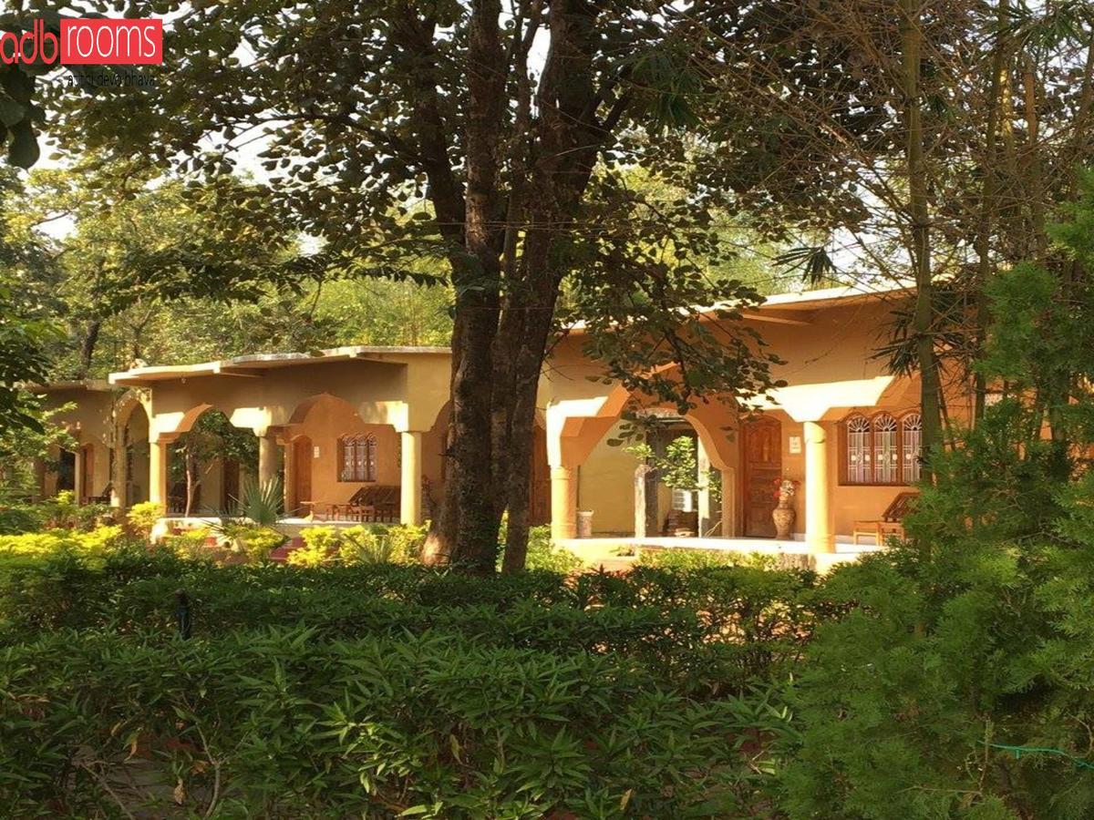 Adb Rooms Ashoka Resort Tāla Dış mekan fotoğraf